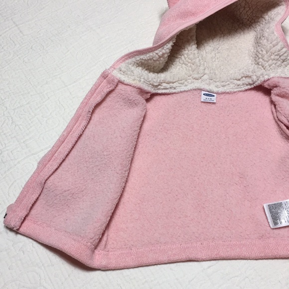 0-3m (5/$20) Toasty Hoodie by Old Navy - Picture 9 of 16